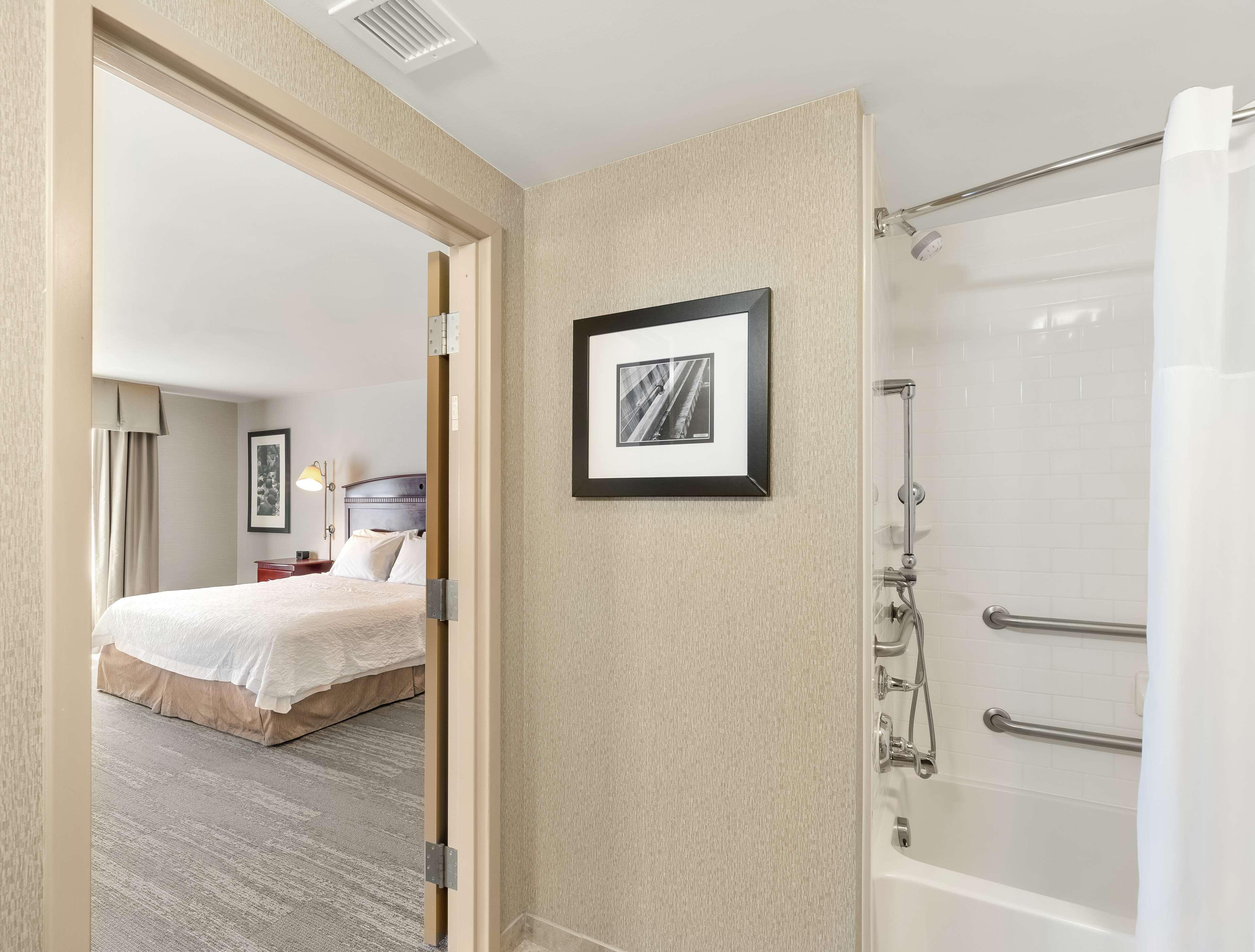 Hampton Inn Nashua Exteriör bild