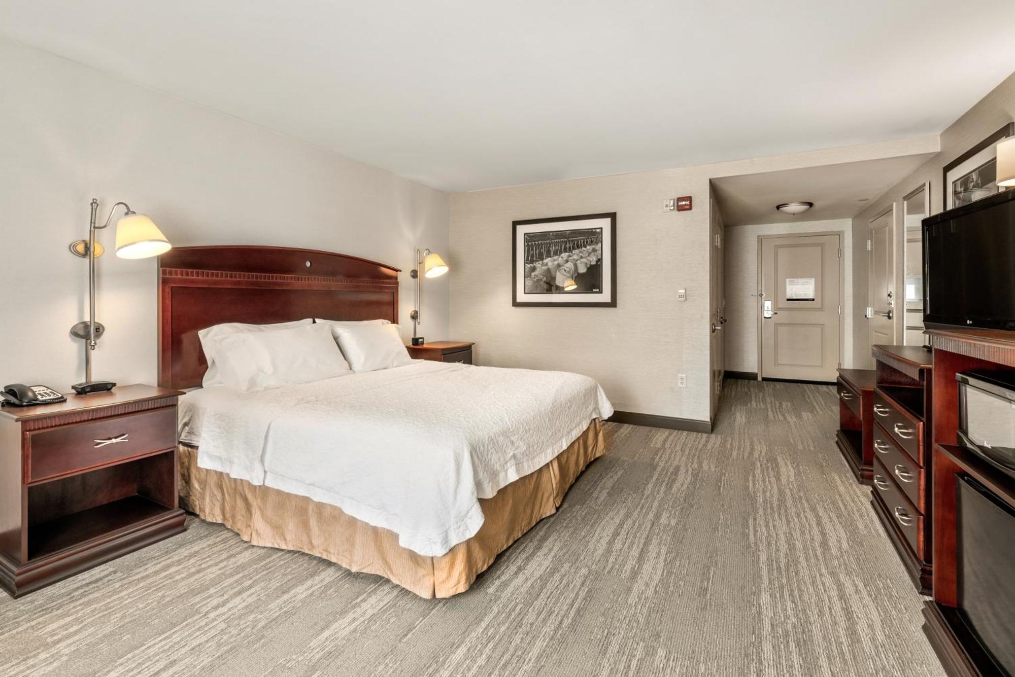Hampton Inn Nashua Exteriör bild