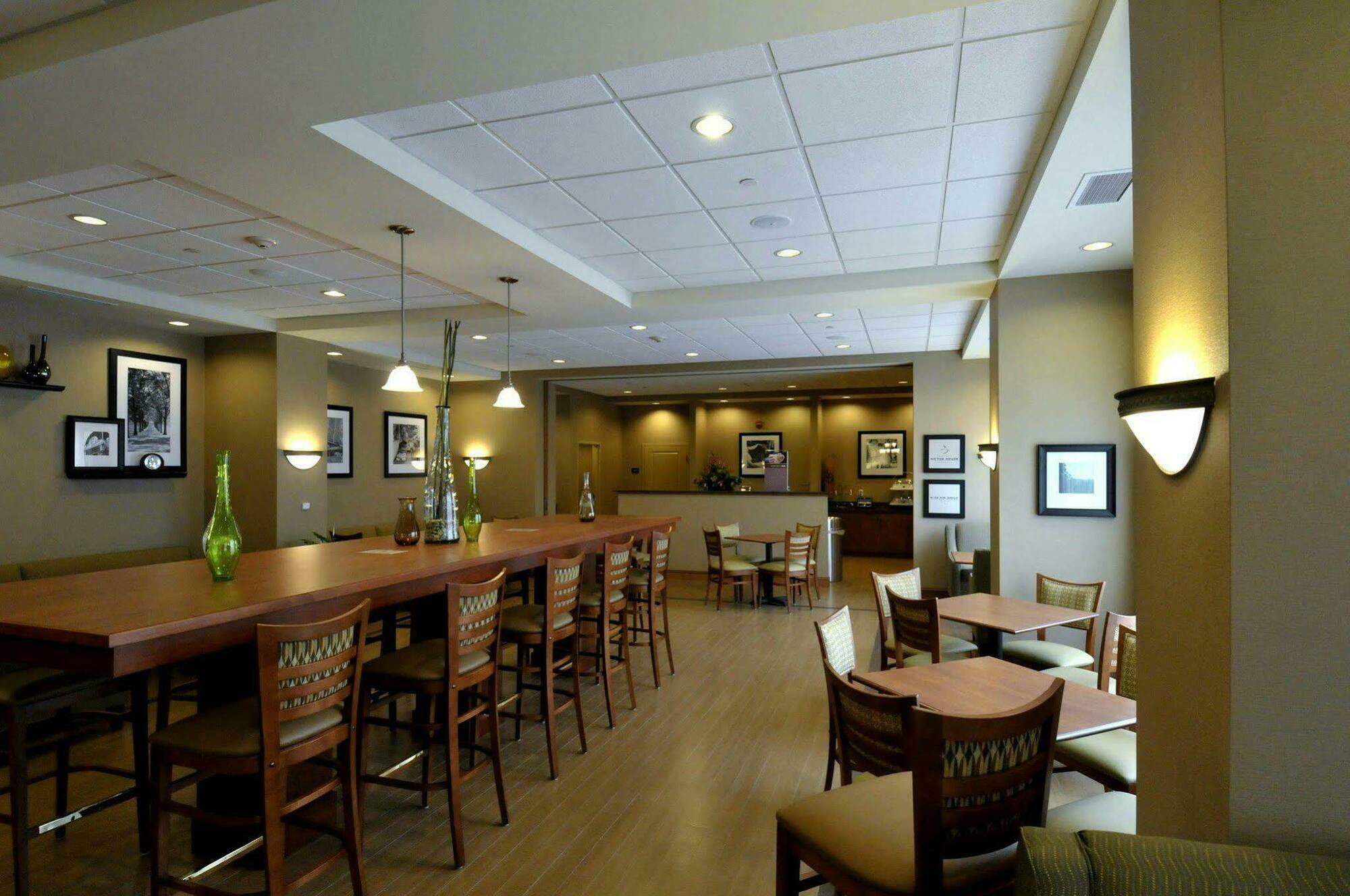 Hampton Inn Nashua Restaurang bild